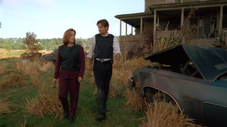 10 <i>X-Files</i> Episodes to Watch That Are Still Scary as Hell